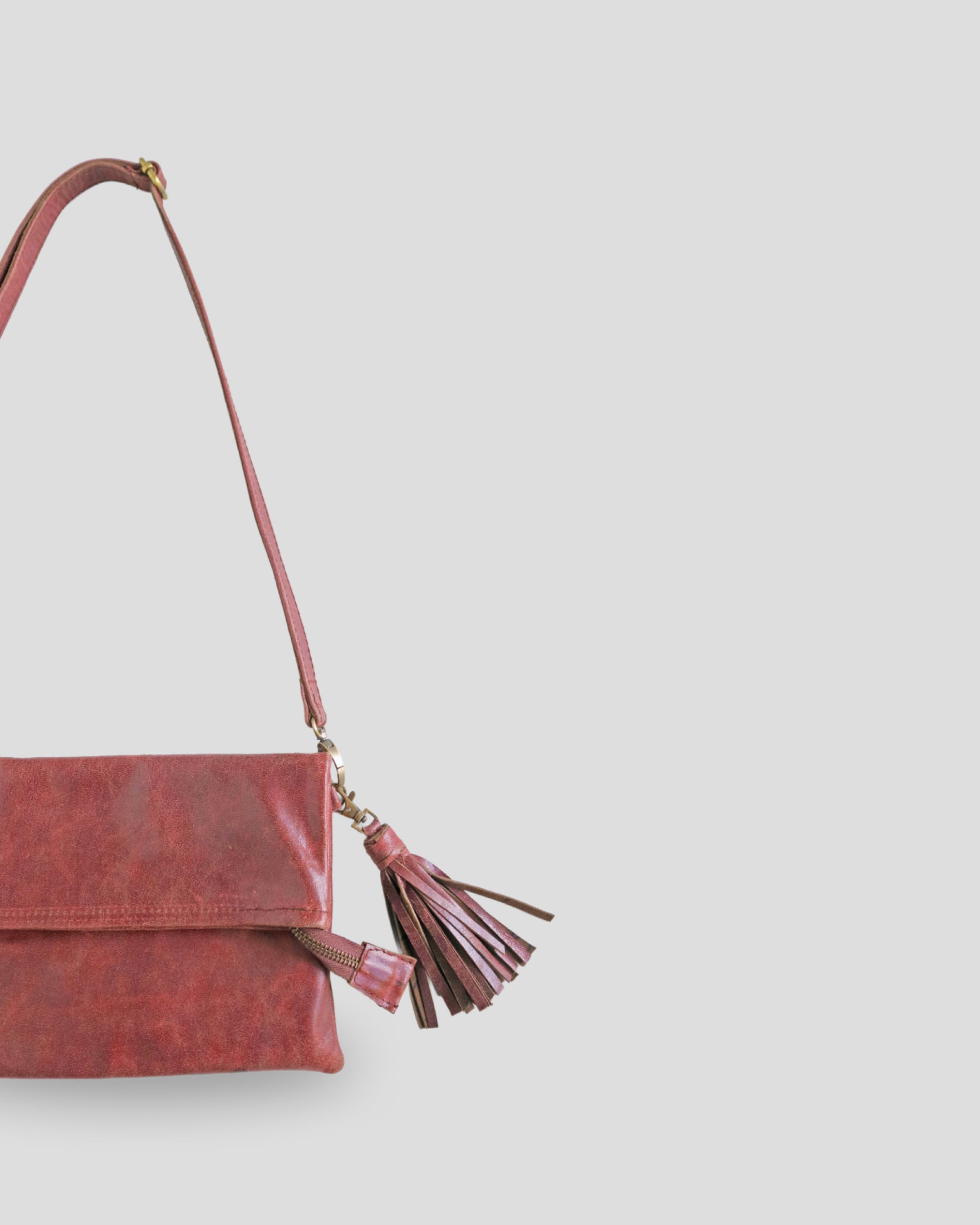 Simple Case sling Bag by Nam Leather Bali