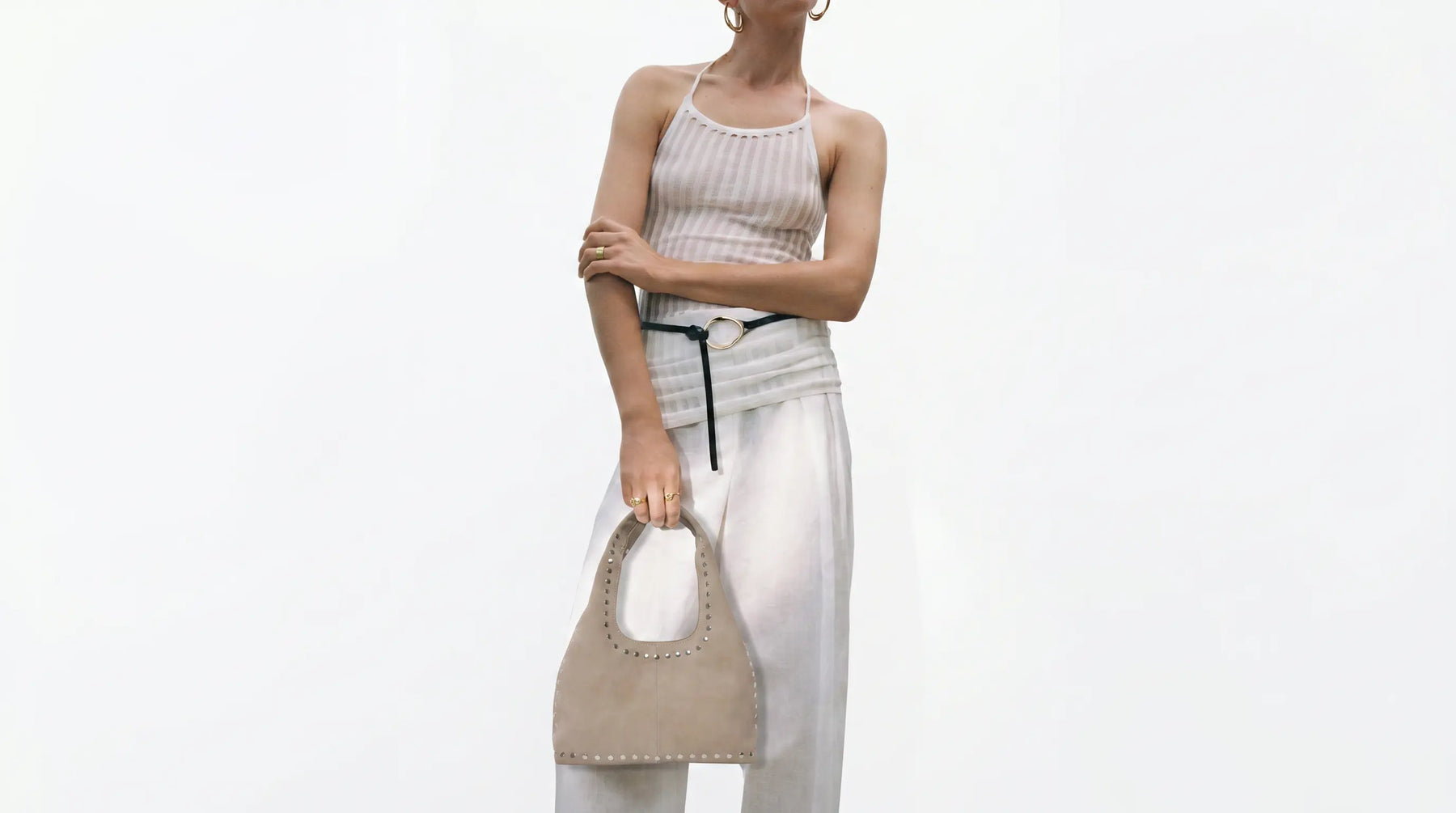 How to Choose the Right Leather Bag Size