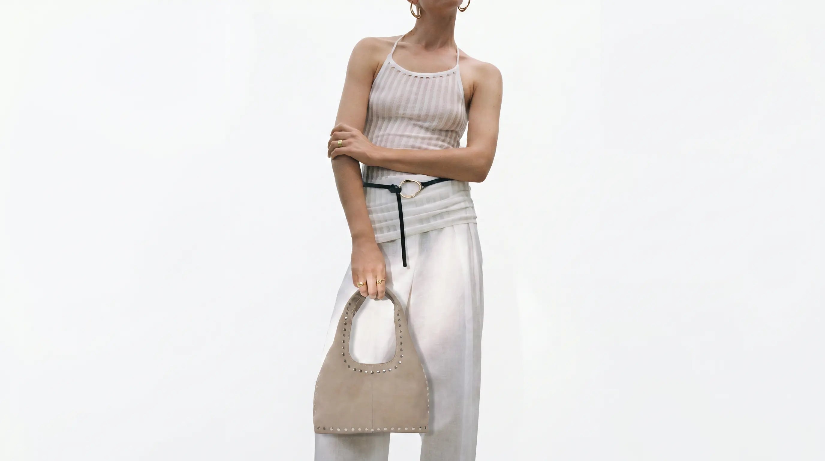 How to Choose the Right Leather Bag Size