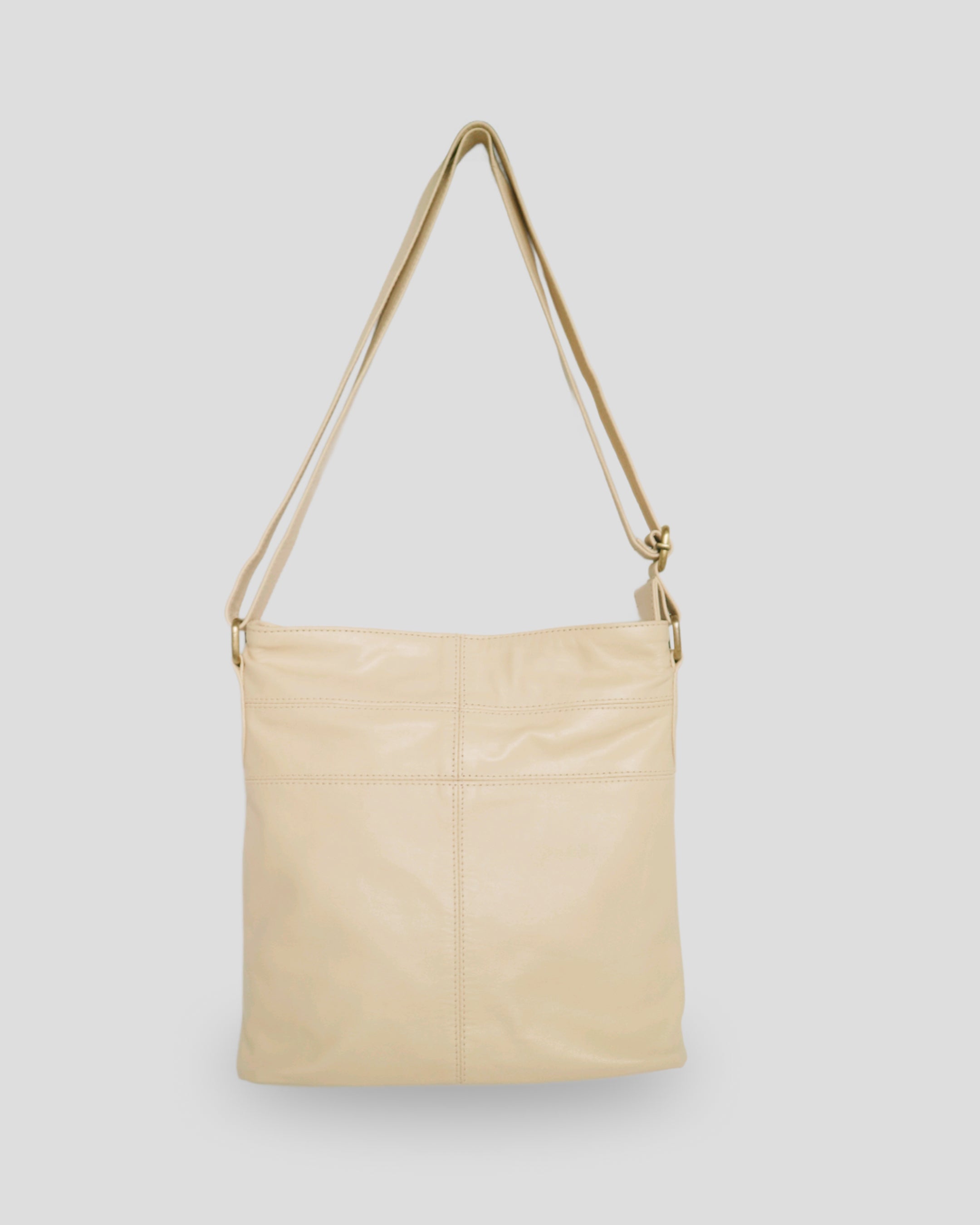 Oroton Sling Bag Nam Leather